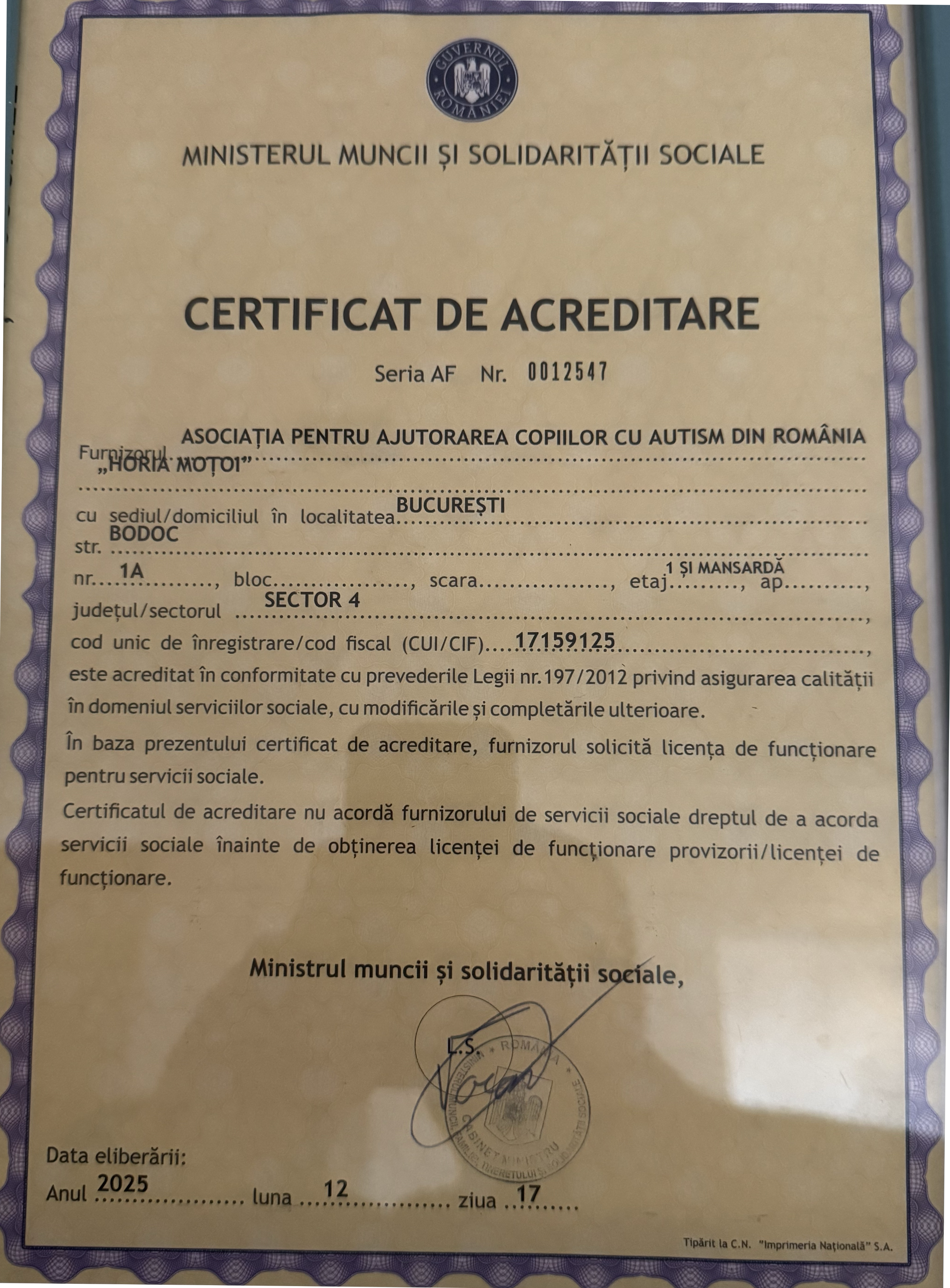 certificat de acreditare